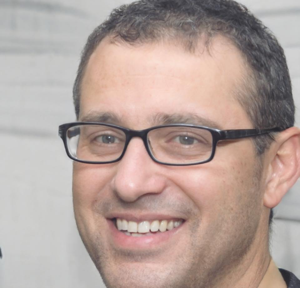 Portret Andrei Marinescu